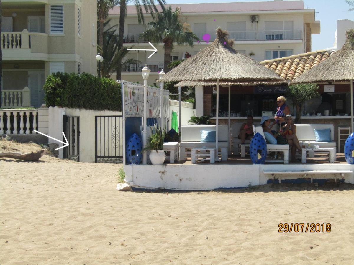 Planta Baja Primera Linea De Playa Las Marinas Con Acceso Al Mar Daire Denia Dış mekan fotoğraf